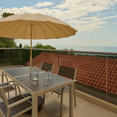 Palace Natali 5*